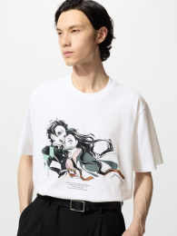 UNIQLO Футболка «Клинок, рассекающий демонов» UT, Размер XL, Цвет Черный  фото