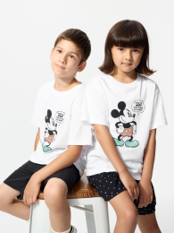 UNIQLO Магия для всех времен UT  фото