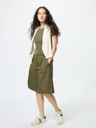 UNIQLO Утилитарные шорты-бамбуки.  фото