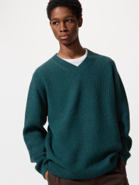 UNIQLO 3D-сферический вязальный крючок с V-образным вырезом, Зеленый, XS  - купить