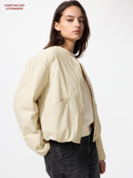 UNIQLO Куртка с хлопковым смесовым наполнителем.  фото