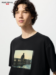 UNIQLO Футболка PEACE FOR ALL/Якусё Кодзи  фото