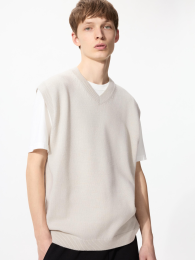 UNIQLO Вязаный жилет с V-образным вырезом.  фото