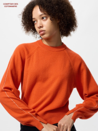 UNIQLO Кашемировый свитер с круглым вырезом бежевый (Размер S)  фото