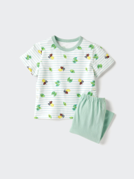 UNIQLO Коллекция книг с картинками: 