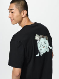 UNIQLO Коуз Юниверс UT/Релаксированный крой  фото
