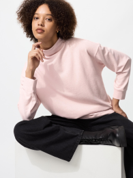 UNIQLO Флисовая футболка с высоким воротником из мягкого трикотажа (ソフトニットフリースモックネックT) фото