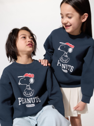 UNIQLO Пуловер из сухого материала с изображением персонажей «Peanuts».  фото