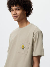 UNIQLO Манга UT 100-летие Shueisha: Футболка, Бежевый, Размер XS  фото