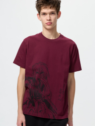 UNIQLO Манга UT: 100-летие основания издательства Shueisha / Бродяга Кэнсин, Размер XS, Винный  фото
